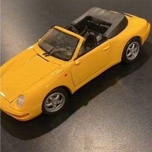 911 Carrera cabriolet model 1/18